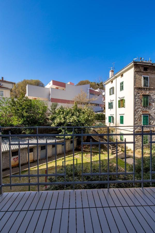 Saint Vitus Apartments With Balcony リエカ エクステリア 写真